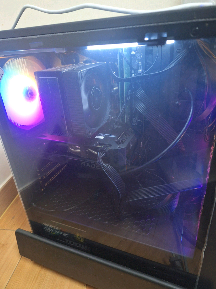 5600xt rx9060 amd 게이밍 본체--1