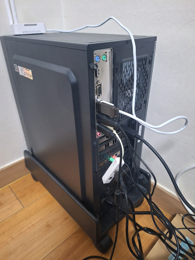 5600xt rx9060 amd 게이밍 본체--2