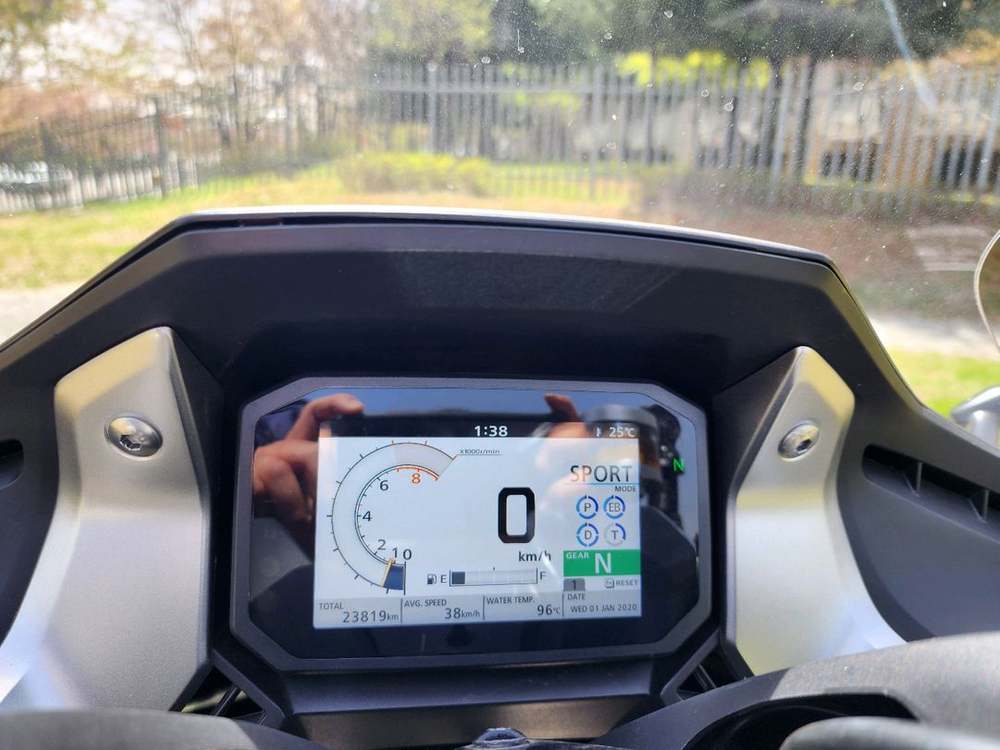 혼다 포르자750 22년형 무꿍무슬립 팝니다--9