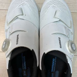 시마노 RC502 38W(와이드) - 몇 번 안 신은 깨끗한 슈즈