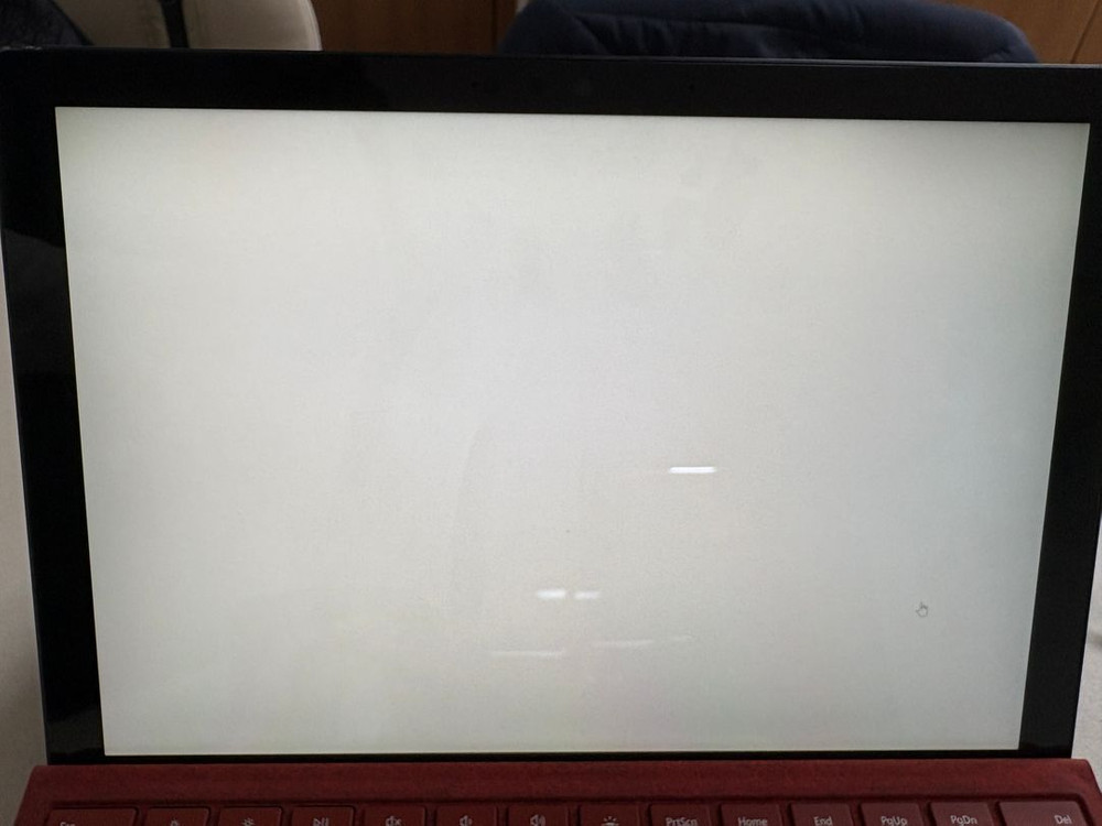 서피스 프로 7 (i5/8G/256G) + 레드 알칸타라 타입커버 (배터리 86%)--4