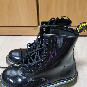 닥터마틴 1460 8홀 워커 유광 에나멜 UK4, EU37 이미지