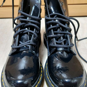 닥터마틴 1460 8홀 워커 유광 에나멜 UK4, EU37 이미지