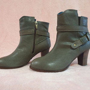 양가죽 무크 앵클부츠 230 새상품 이미지