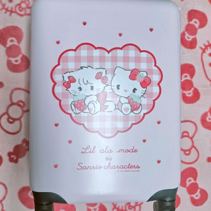 미코 헬로키티 릴아라모드 쿠지 1등상 캐리어 판매