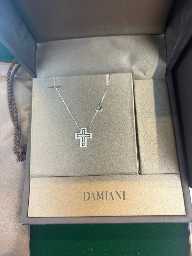 다미아니 벨에포크 십자가 목걸이 화이트골드 xs사이즈--3