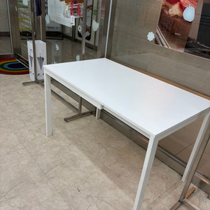 이케아 길이조절 식탁 테이블