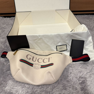 구찌 띠로고 벨트백