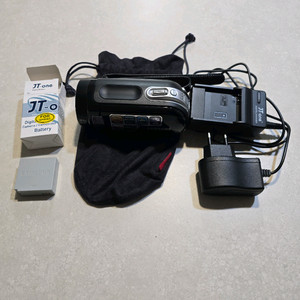 삼성 캠코더 VM-MX25E