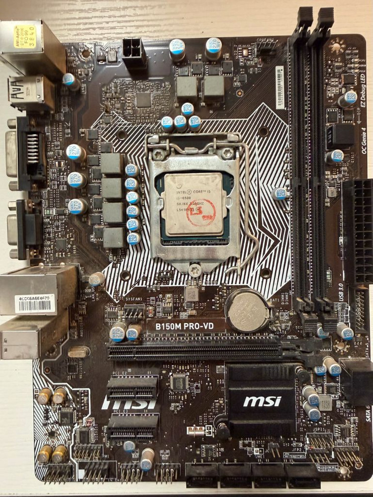 기가바이트 GTX 1050 그래픽카드(컴퓨터 부품 일괄) 이미지