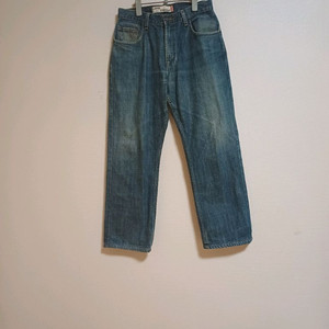 리바이스 569 루즈 스트레이트 청바지 30 판매합니다.