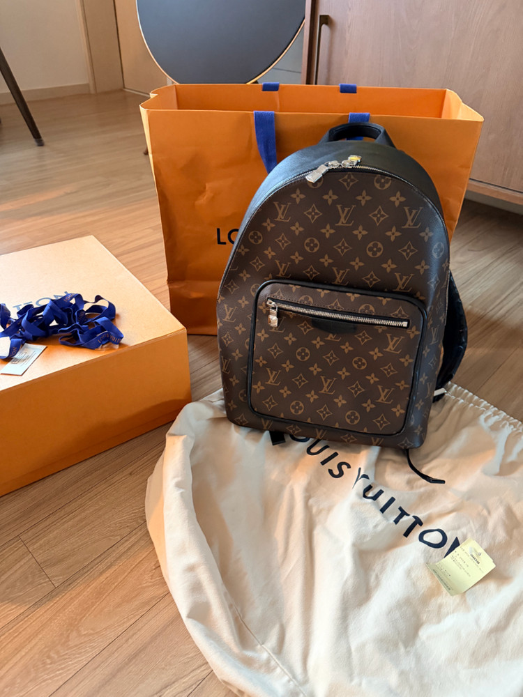 루이비통 조쉬백팩138만착불(상태매우좋음)Louis Vuitton--0