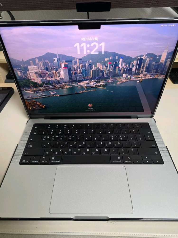 맥북프로 14인치 m5 24g 1tb 이미지