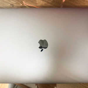 맥북프로 15인치 2017 터치바 i7/16GB/1TB 스페이스그레이