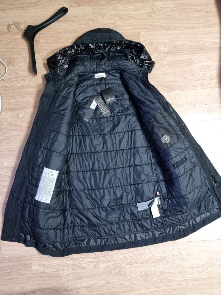 스톤아일랜드 나슬란 와트로 패딩 새제품급--4