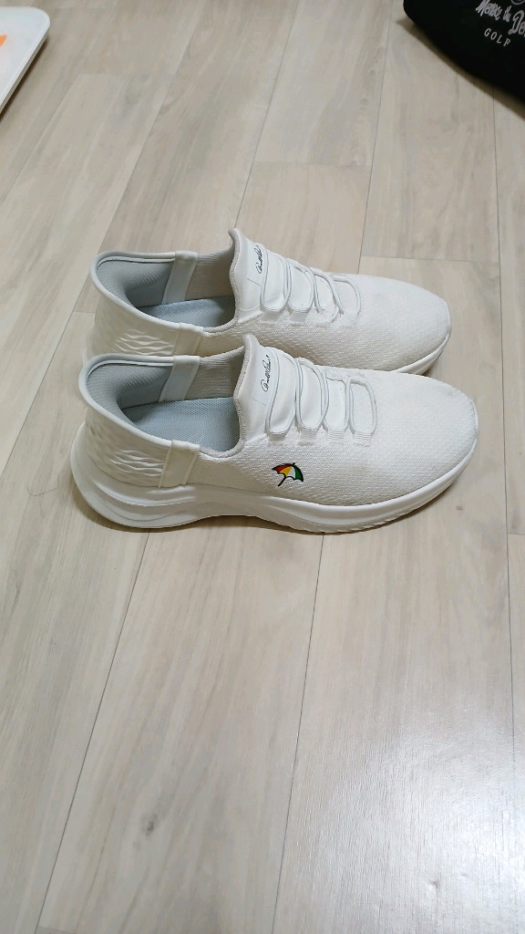 여성신발 아놀드파마 경량 운동화--1