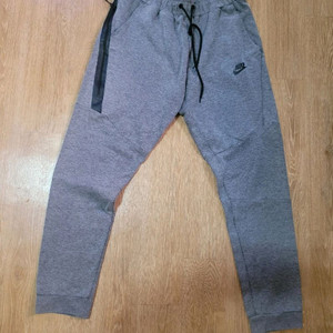 나이키 테크팩 M