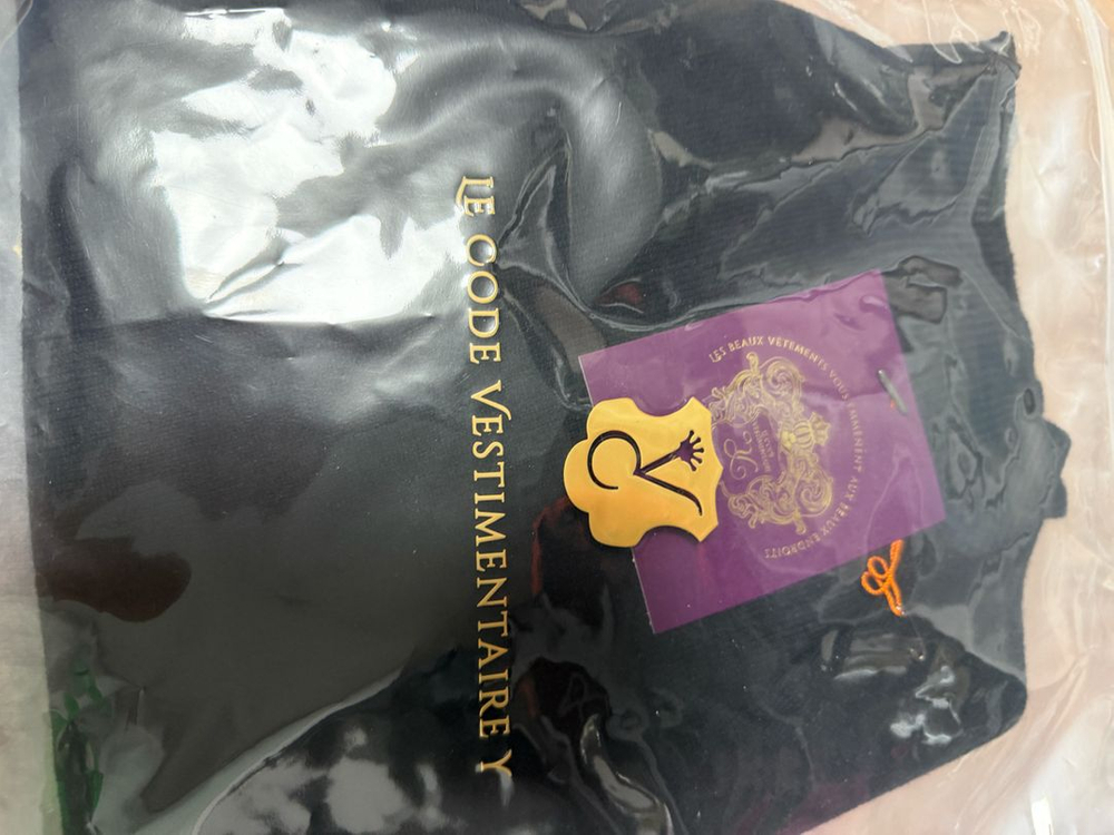 예지스 코스모폴리탄줄리아 망토 줄리앤줄리아 / 컬러는 2가지 블랙과 그레이 / 프리사이즈 / 미시착새상품 각각 6만 이미지