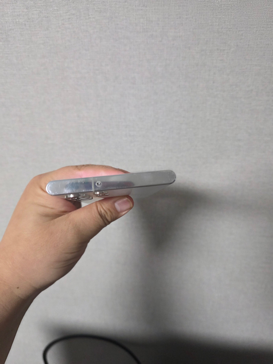 갤럭시 S22울트라 팬텀화이트 256기가 A급 팔아요~ 이미지