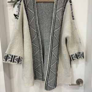 니트가디건 이미지