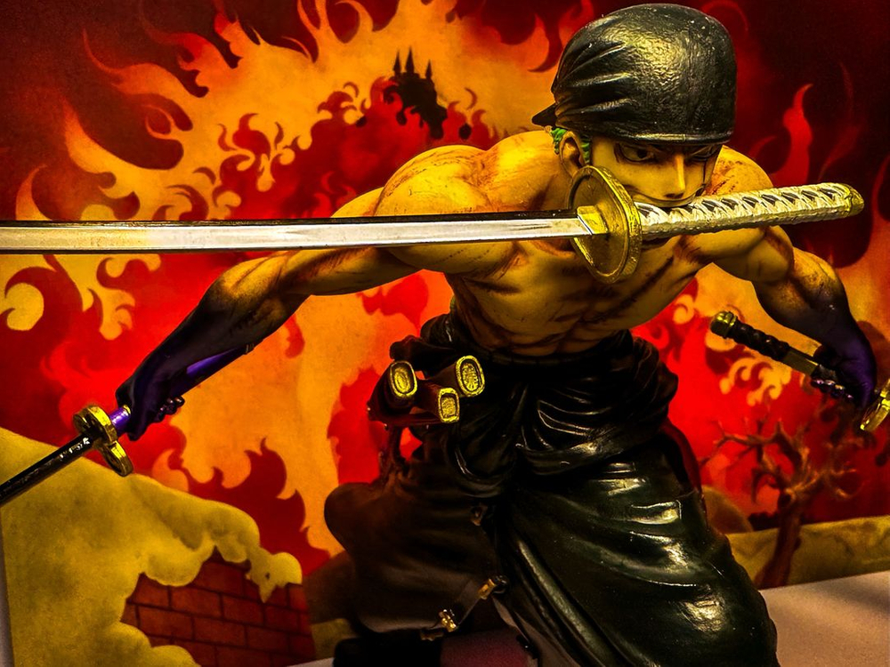 원피스 롤로노아 조로 리페인트 작 피규어 레진 루피 룩업 니카 넨도 사황 패왕색 도색 리페인팅 이미지