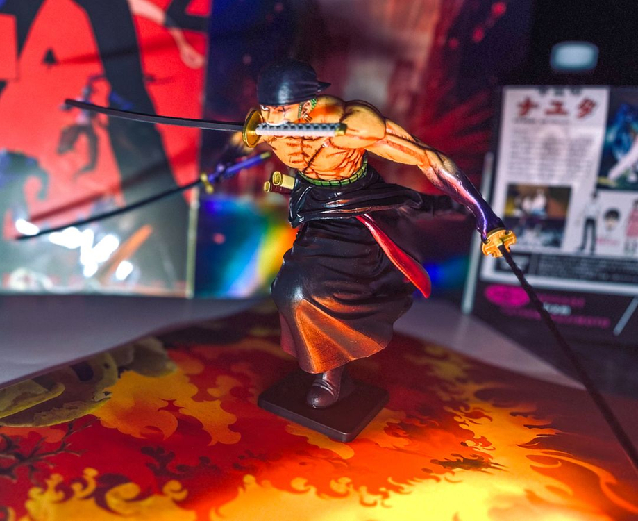 원피스 롤로노아 조로 리페인트 작 피규어 레진 루피 룩업 니카 넨도 사황 패왕색 도색 리페인팅 이미지