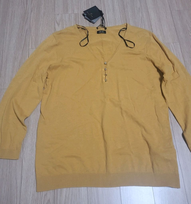 마시모두띠 니트 이미지