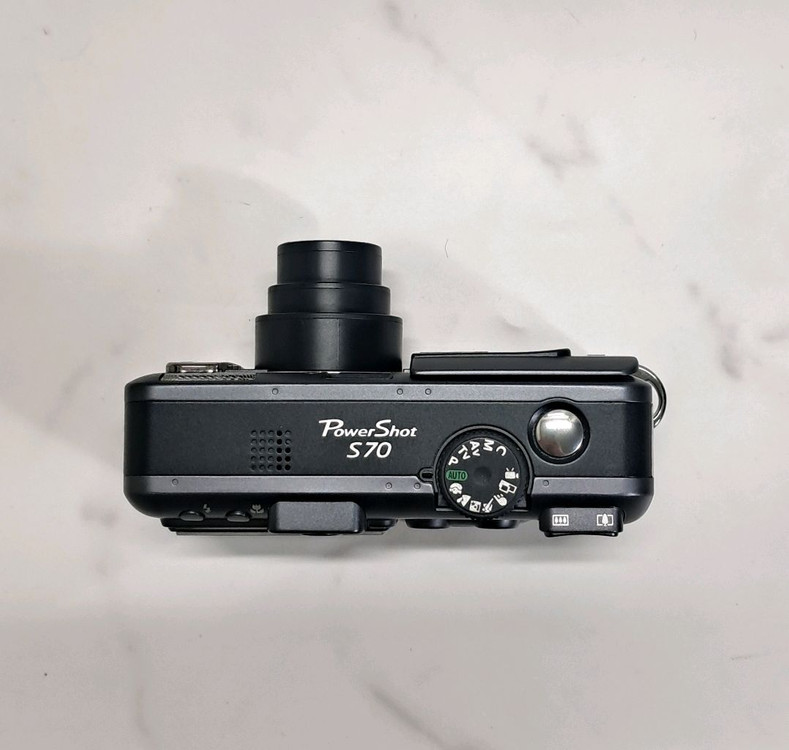 레트로 감성! 캐논 파워샷 PowerShot S70 빈티지 디카 이미지