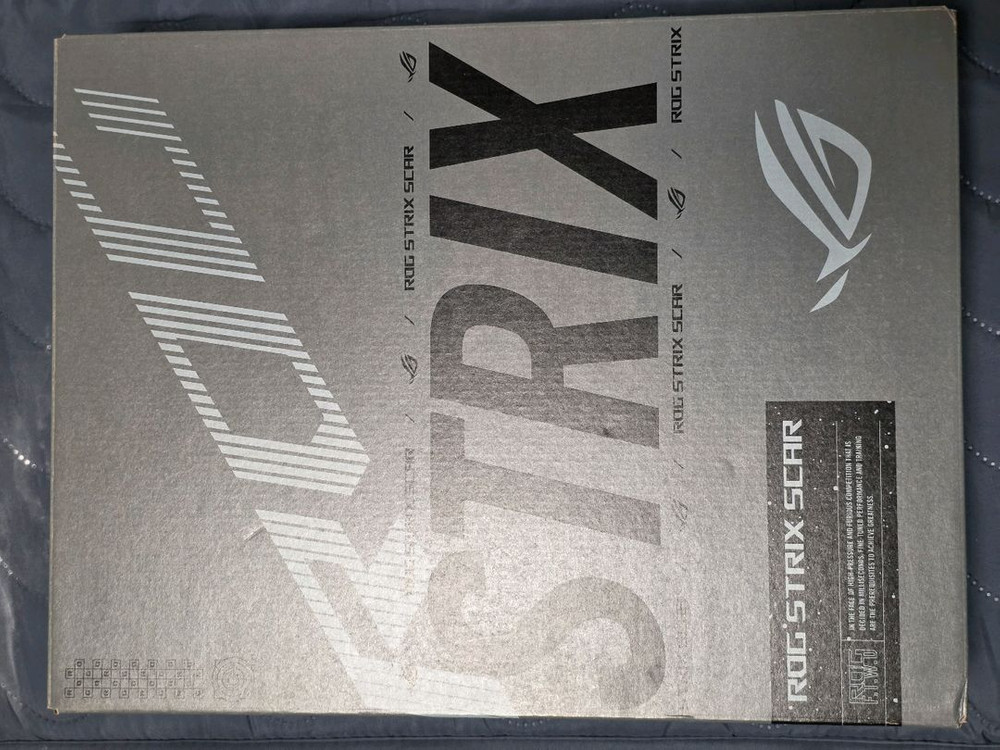 ASUS STRIX SCAR G18 4080 (64/1TB) 이미지