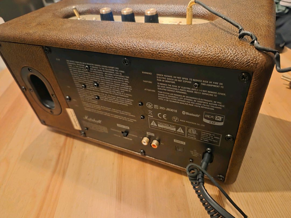 마샬 스탠모어 ( MARSHALL Stanmore ) Ver. 1 Refurbish 브라운컬러 + Aux Cable 이미지