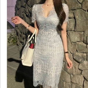 청순 소라 시스루 플라워 레이스 미니 고급 레이스원피스 반팔H라인 하객룩