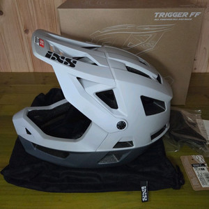 IXS Trigger FF 헬멧 화이트 m/l 사이즈