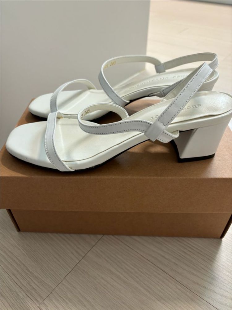 새제품 바이듀 쇼핑몰 여름샌들245 이미지