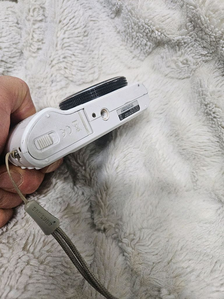 삼성 WB150F 레트로 디카 디지털 카메라 이미지