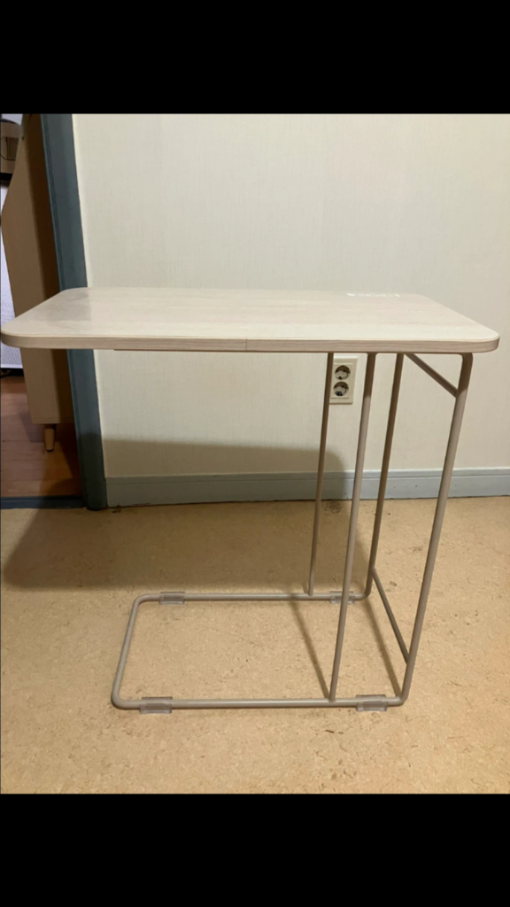 일룸 사이드 테이블 한샘 까사미아 데스커 이케아 이미지