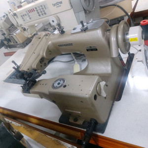 트래자 일제 스쿠이 공업용미싱 이미지