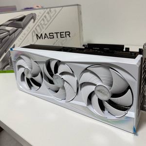 긱바 어마 5080 화이트팝니다