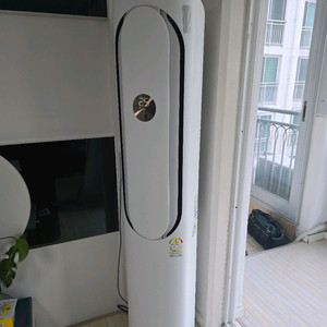 엘지 17평 스탠드 인버터 에어컨 팔아요 이미지