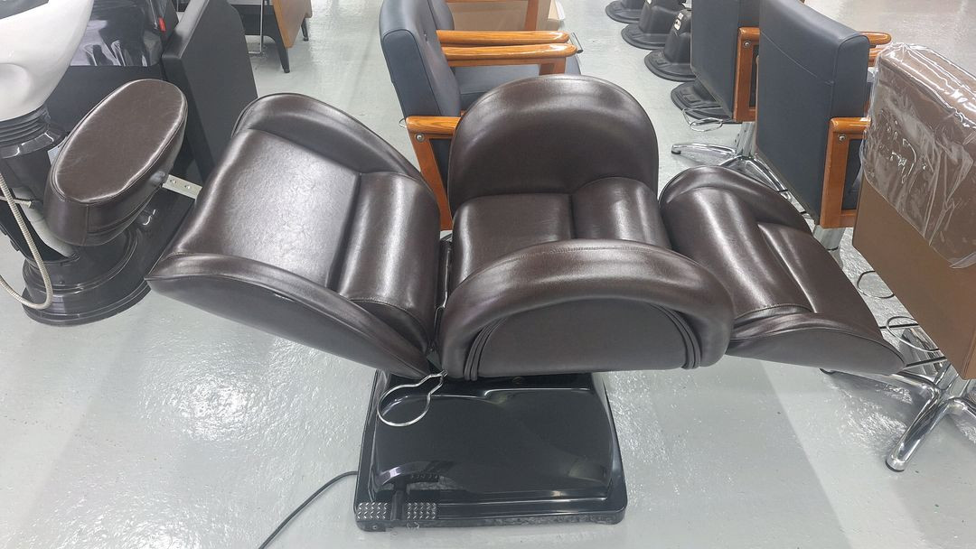 미용실 미래로 킹덤전동메이크업 & 두피의자 이미지