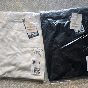 아크테릭스 반팔티