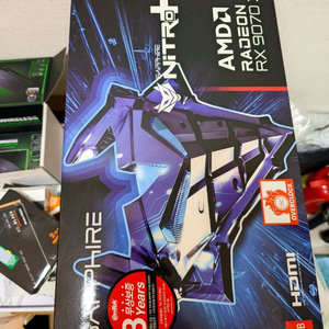 라데온 RX 9070 XT 사파이어 니트로 그래픽카드