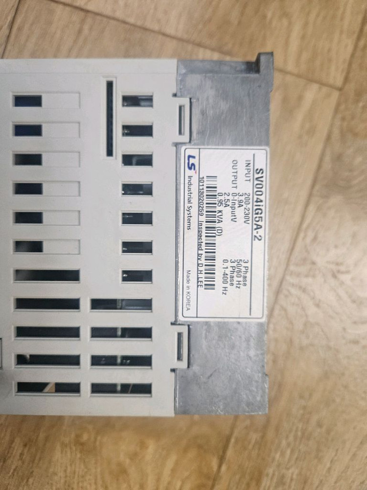 IG5A 인버터 sv004ig5a-2 이미지