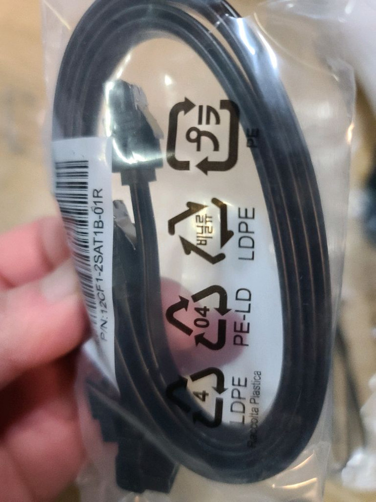 기가바이트 X670E AORUS PRO X 메인보드 (박스풀 / 상태좋음)--7