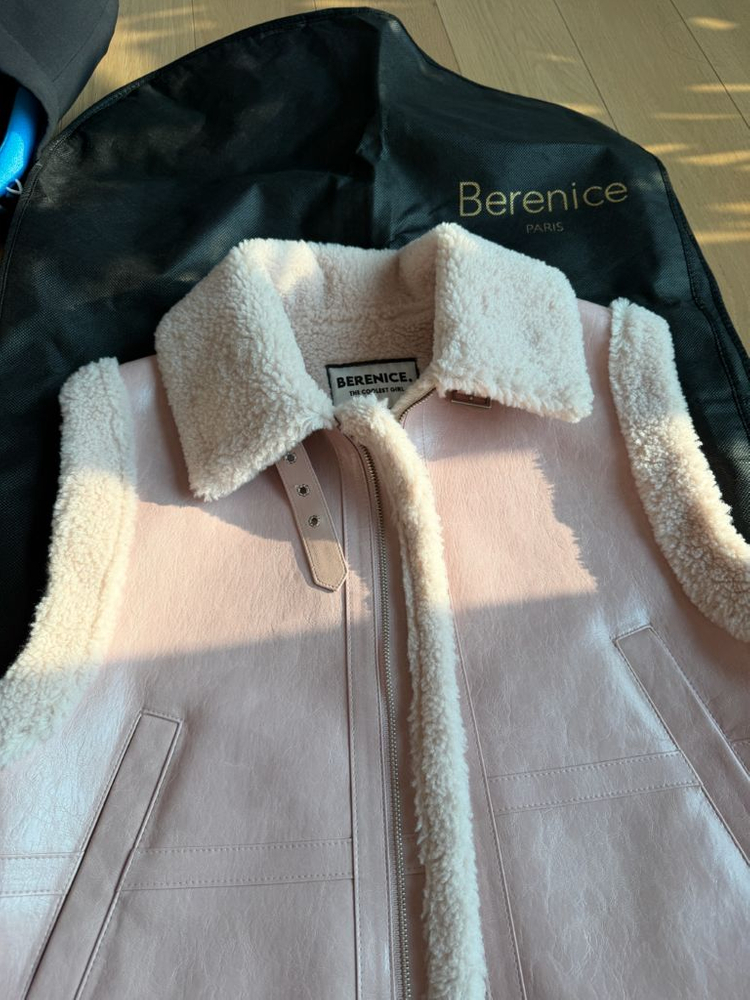 양가죽 집업 자켓 베르니스 무스탕 핑크 베스트 조끼 이미지