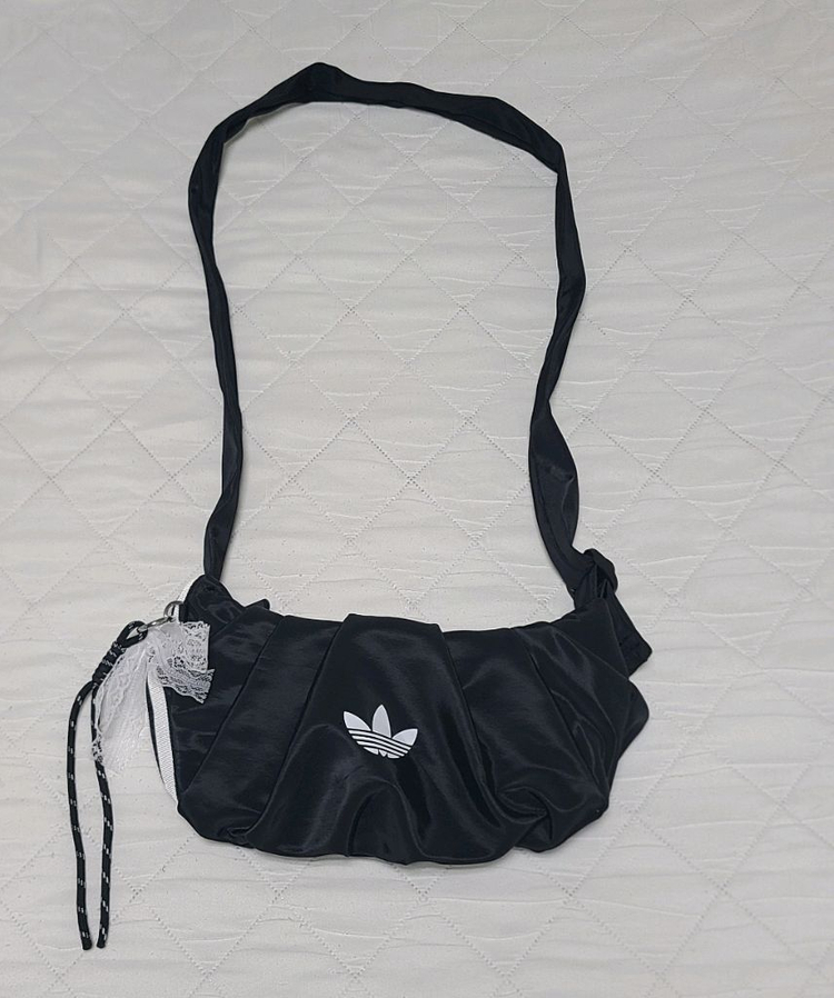 아디다스 미니 숄더백 / 힙색 / 크로스백/ 웨이스트백 (새상품) 이미지