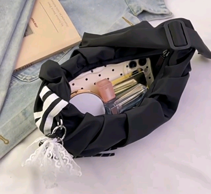 아디다스 미니 숄더백 / 힙색 / 크로스백/ 웨이스트백 (새상품) 이미지