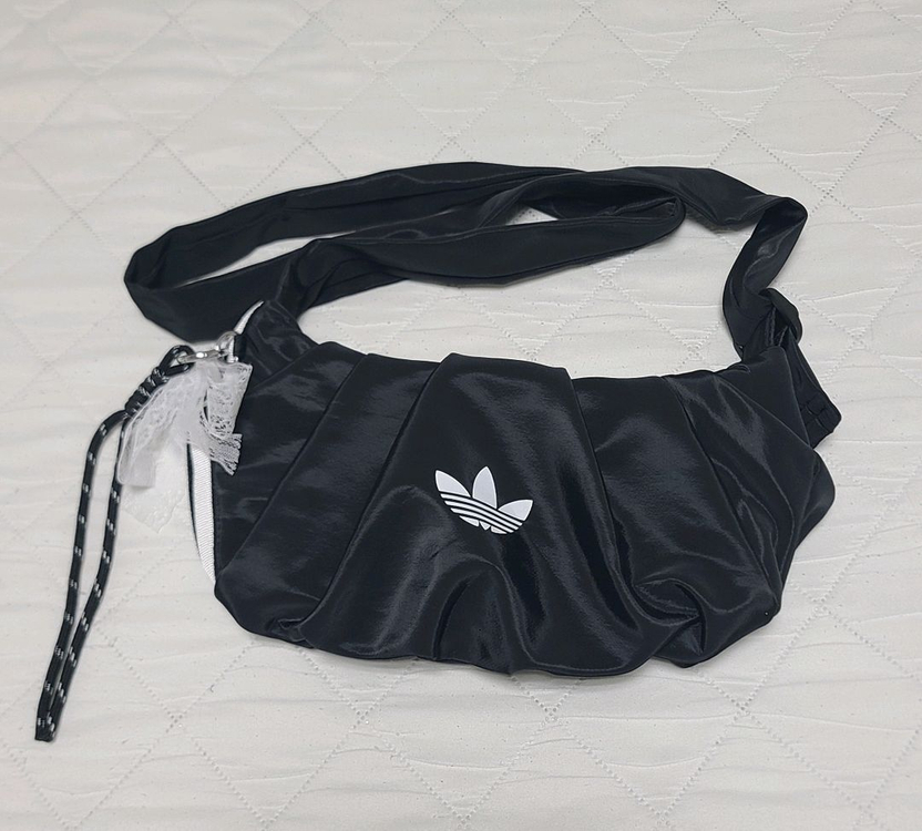 아디다스 미니 숄더백 / 힙색 / 크로스백/ 웨이스트백 (새상품) 이미지