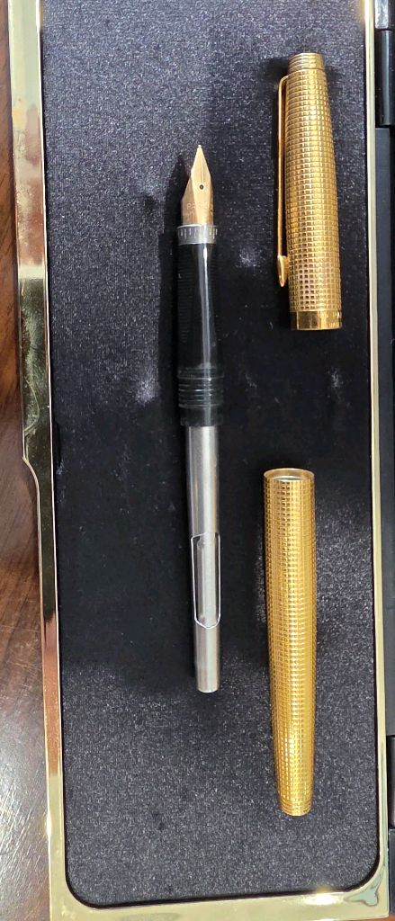 파카 75 인시그니아 금장 만년필 (14K XF촉)--4