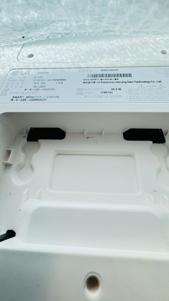 LG 27SR73U 4k 27인치 스마트 모니터 맥북용 +모니터암 증정--2
