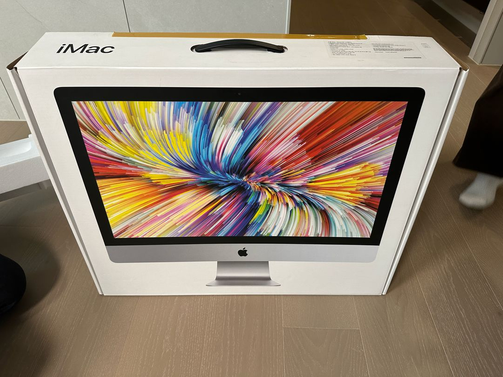 iMac 27인치 2020 5K Retina / i5 6코어 / RAM 16GB / 512GB SSD / 원박스 이미지